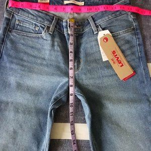 Levi's 711 Skinny Filiforme Jeans